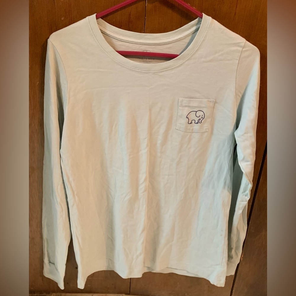 Ivory Ella Elephant pocket long sleeve top t-shirt in light slate blue Sz M